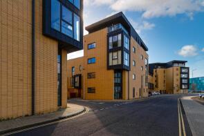 120, Empire Way, Grangetown, Cardiff CF11 0JW