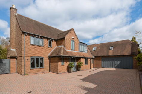 Earlsmere, Earlswood, Solihull, B94 6AJ