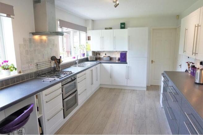 Kitchen / Breakfast