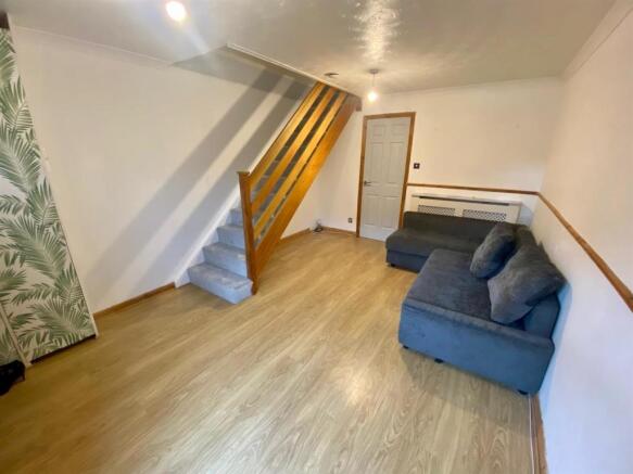lounge 2.jpg