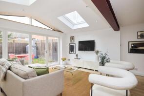 132, Basevi Way, London SE8 3JT