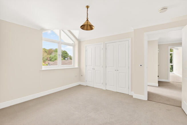 2 bed Retirement Property for sale Image 5