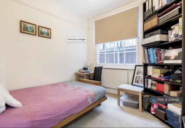 The 2nd Room With a Walk In Wardrobe