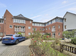 Flat 24, 77 Beacon Court, Telegraph Road, Wirral CH60 0AR