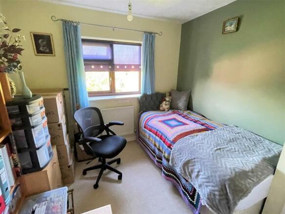 BEDROOM 3