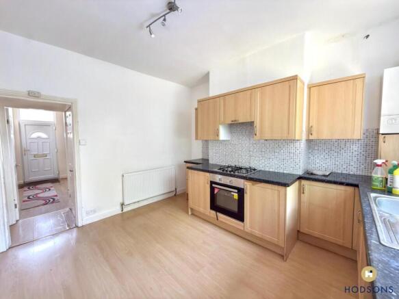 2 bed Terraced for sale Image 5