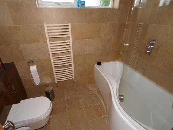 Bathroom/w.c.