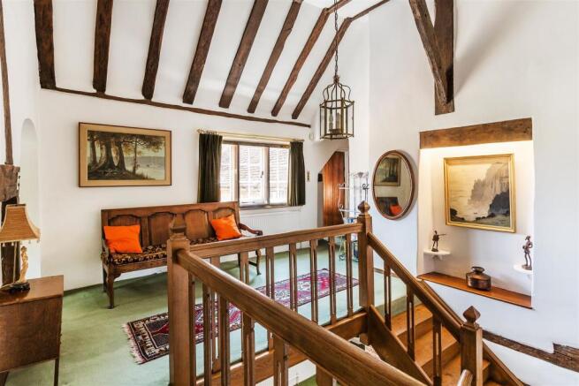 house. estate agency Dunsfold Oak Tree Cottage