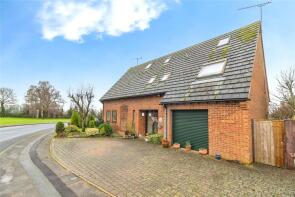 15, Moorlands Road, Leighton Buzzard LU7 0RD