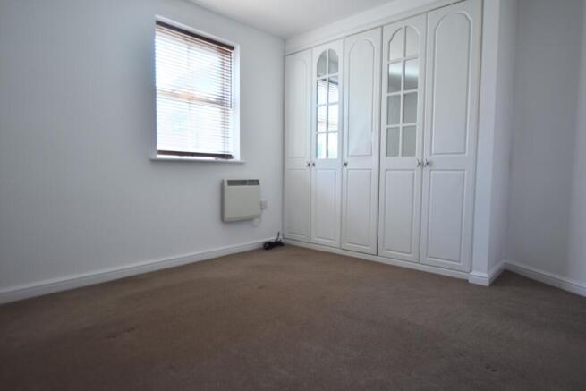 35 Kendall Place main bedroom