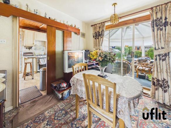 3 bed Semi-Detached for sale Image 9