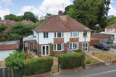 Macleod Road, Horsham