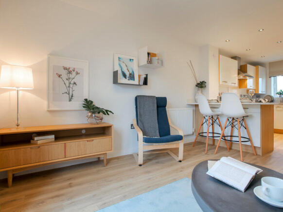 3 bed Semi-Detached for sale Image 6
