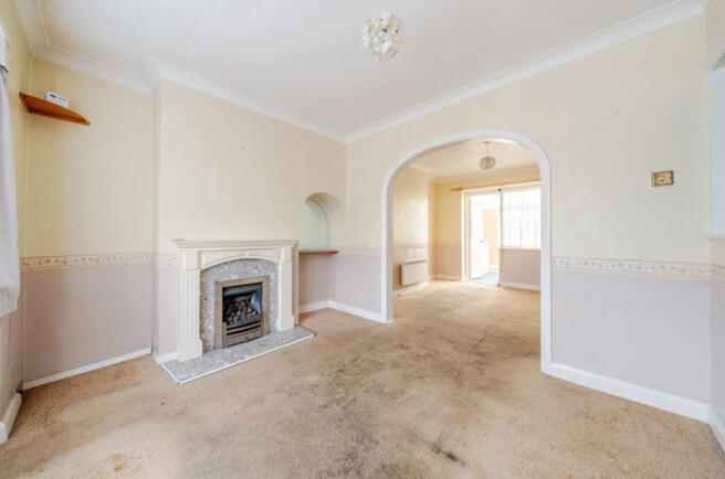 1439477-4-69d7b86...