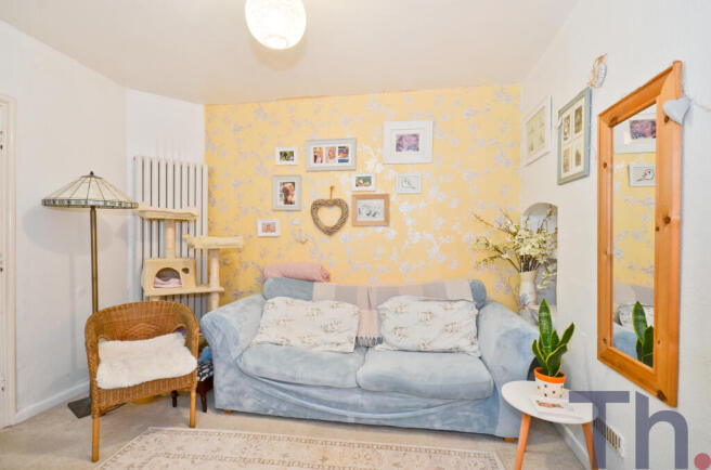 Bedroom 2.JPG
