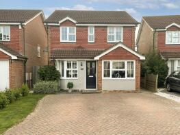 81, Ropeland Way, Horsham RH12 5NZ
