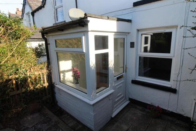 Entrance Porch.JPG