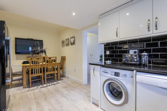 Dining kitchen
