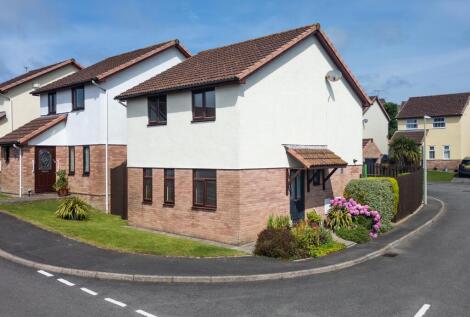Angelton Green, Bridgend, CF31