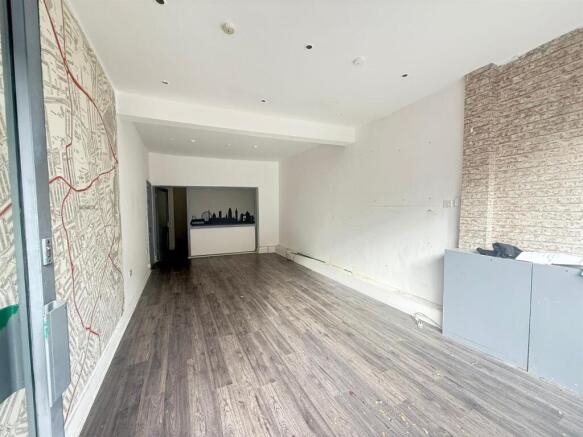 WhatsApp Image 2025-10-22 at 12.18.30 (4).jpeg