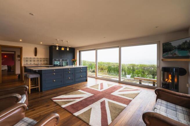 Living Kitchen
