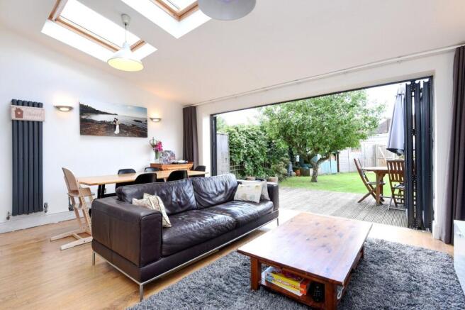 Sitting/Dining Room