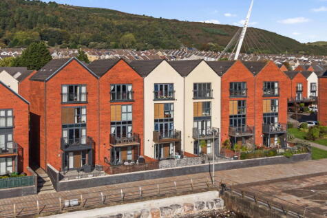 Yr Hafan, Langdon Road, Swansea, SA1 8RD