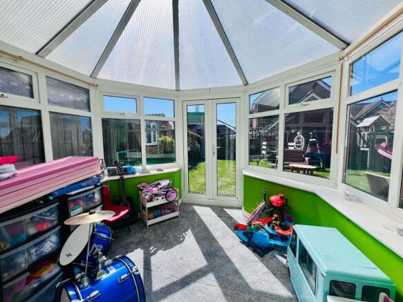 CONSERVATORY (2).jpg