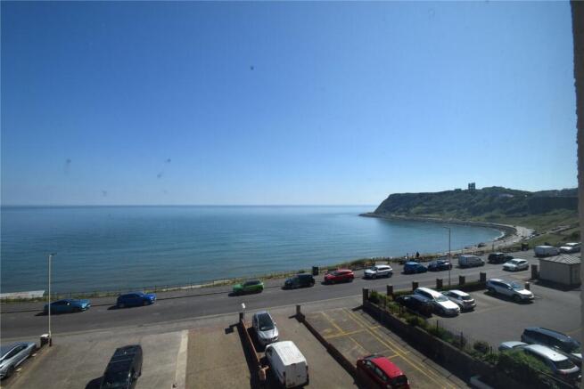 2 bed Apartment to rent Image 6