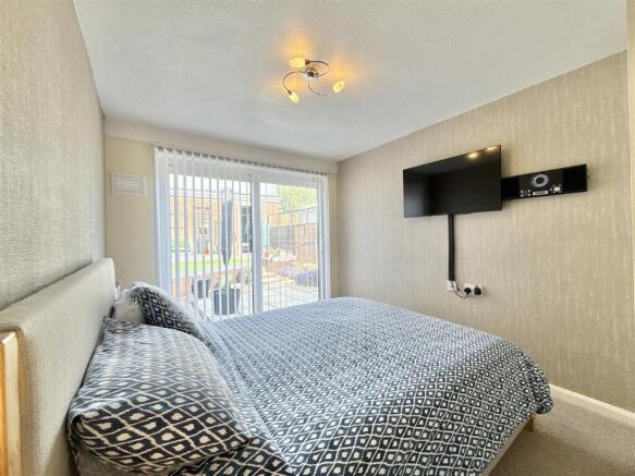 Bedroom  1.jpeg