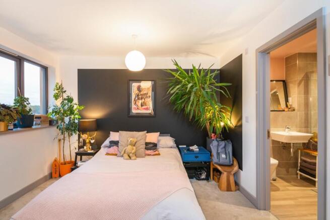 SKROWTNIAP612 - Bedroom D.jpg