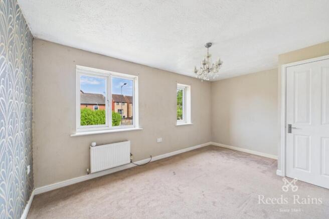 3 bed Semi-Detached for sale Image 10