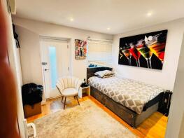 5, Bellevue Mews, New Southgate, London N11 3HF
