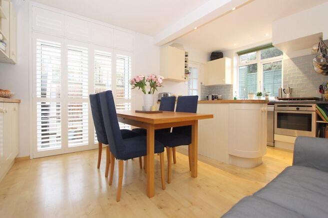 Kitchen/dining...