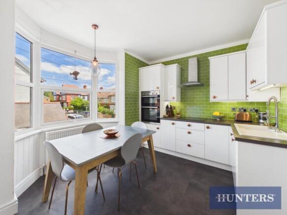 2 bed Maisonette for sale Image 5