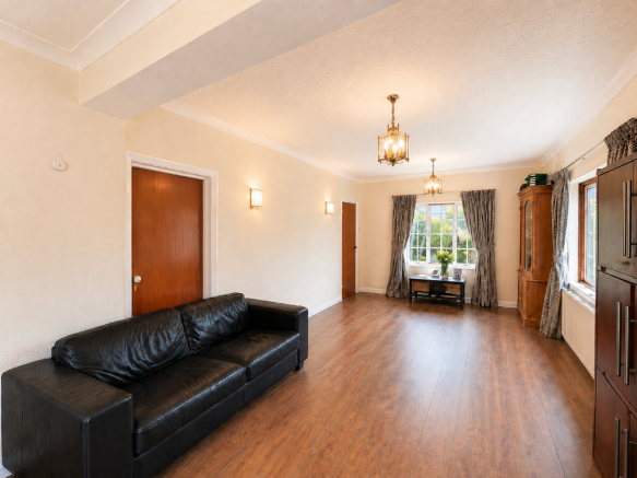 Preston Waye, Harrow, Middlesex, HA3 photo 4