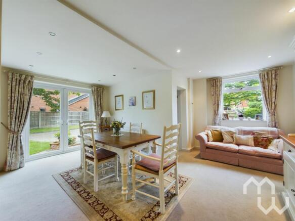 Breakfast Room