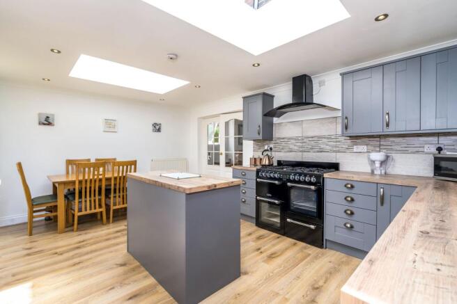 Kitchen diner