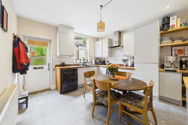3 bed End of Terrace for sale Image 4
