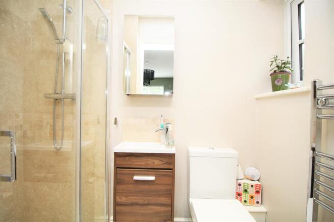 Master En-suite