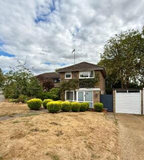 9 Harmans Way, Weedon, NN7 4PB