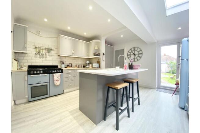 Kitchen/Breakfast