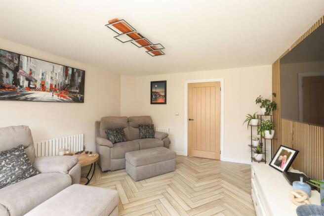 4 bed Town House for sale Image 9