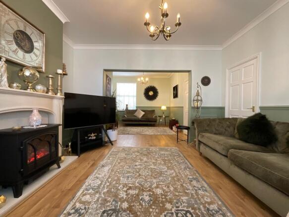 4 bed Terraced for sale Image 5