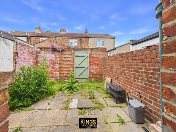 2 bed Cottage for sale Image 12