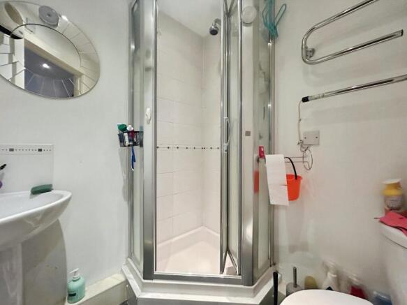 Bedroom One Ensuite