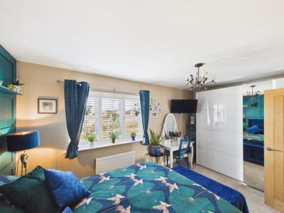 3 bed Semi-Detached for sale Image 11