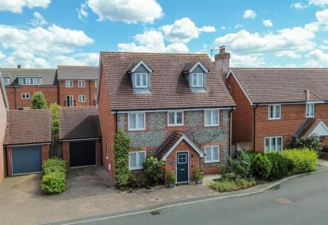 Gurung Way, Church Crookham, Fleet