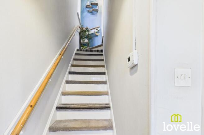 2 bed Semi-Detached for sale Image 8