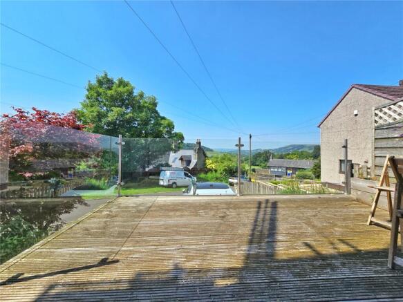 Raised Terrace/Views
